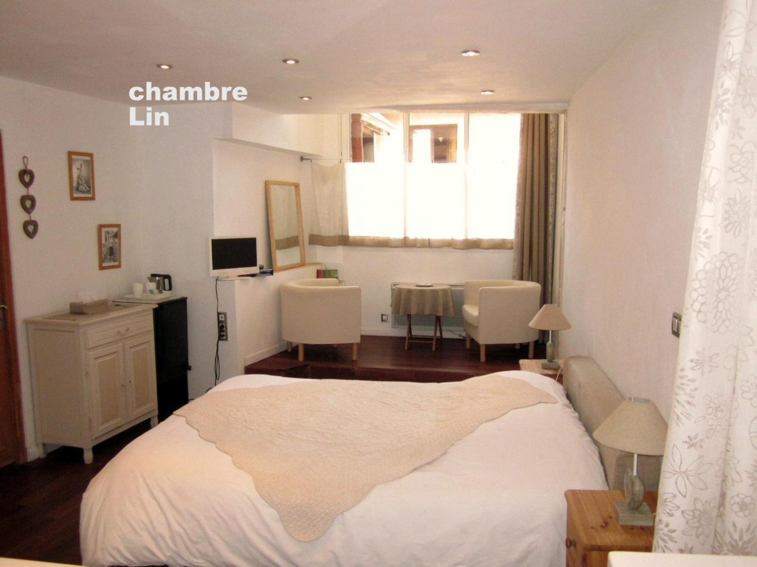 Les Filateries Chambre Lin Acomodação com café da manhã Annecy Exterior foto